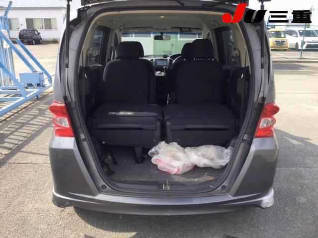 HONDA FREED 2010