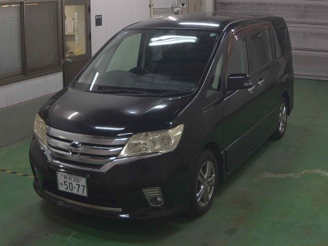 NISSAN SERENA 2011