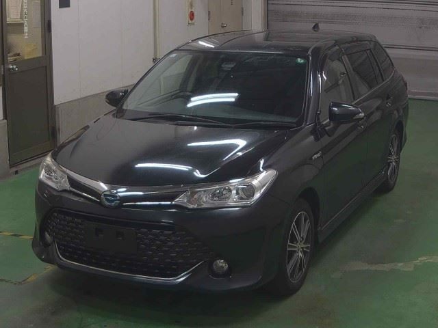 TOYOTA COROLLA FIELDER 2015
