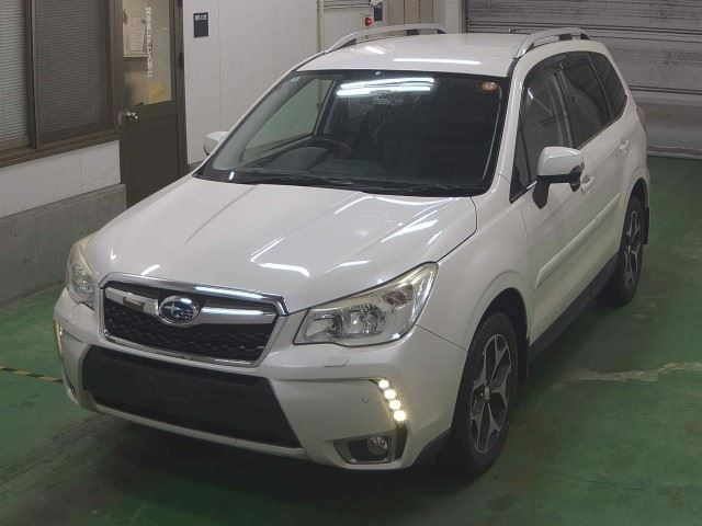 SUBARU FORESTER 2014