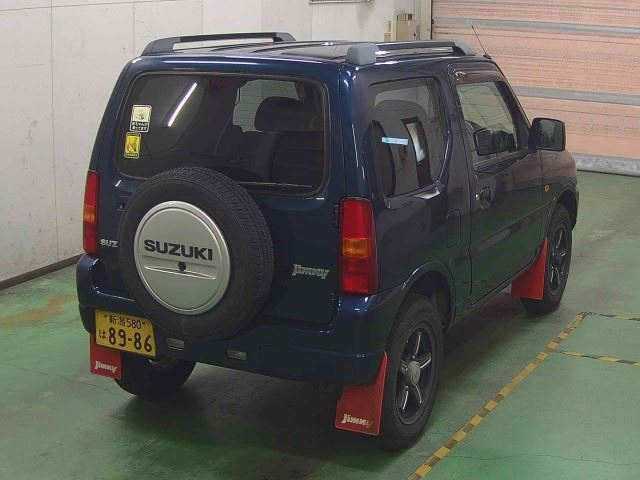 SUZUKI JIMNY 2011