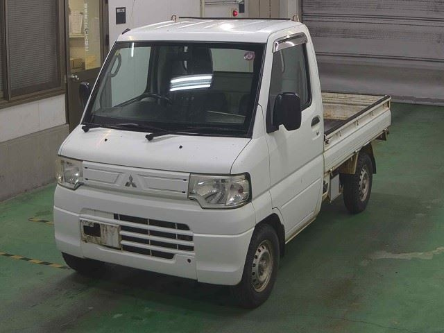 MITSUBISHI MINICAB TRUCK 2013
