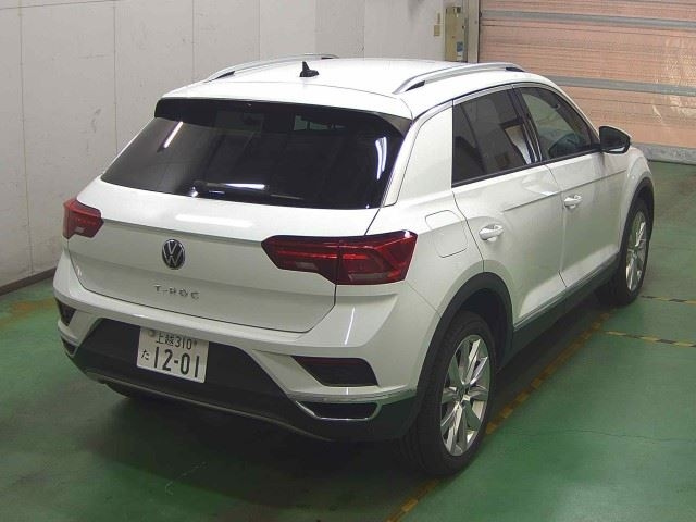 VOLKSWAGEN T-ROC 2021