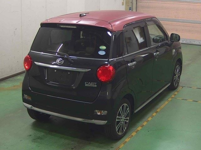 DAIHATSU CAST 2017