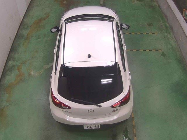 MAZDA DEMIO 2015