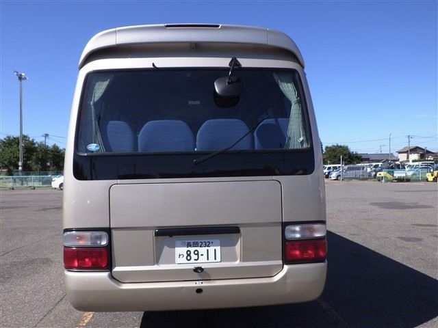 TOYOTA COASTER 2015