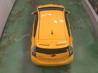TOYOTA AQUA 2012
