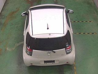 TOYOTA IQ 2010
