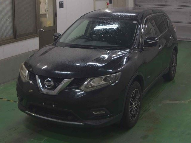 NISSAN X-TRAIL 2016