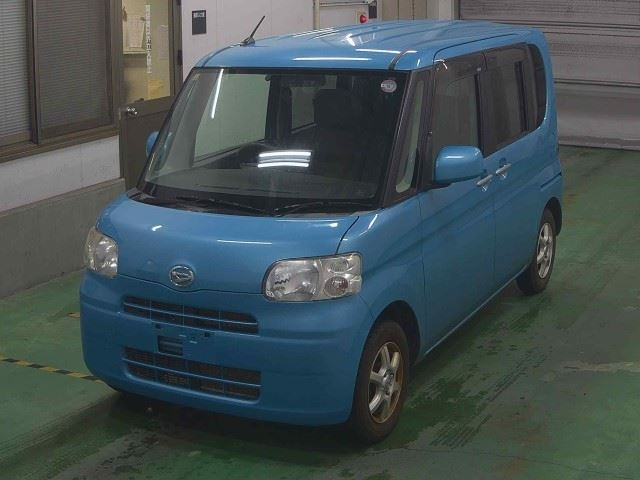 DAIHATSU TANTO 2012