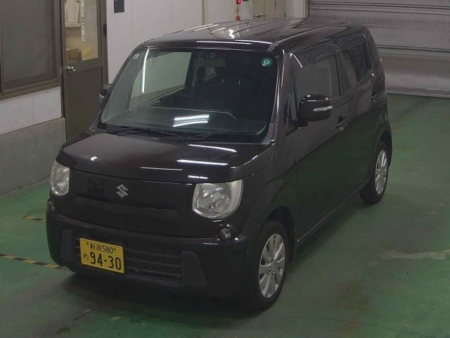 SUZUKI MRWAGON 2013