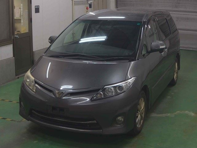 TOYOTA ESTIMA 2010