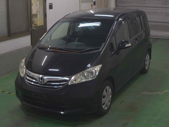 HONDA FREED 2012