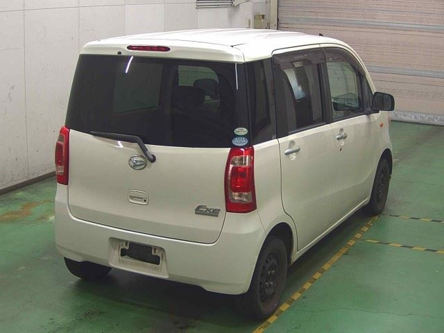 DAIHATSU TANTO EXE 2010