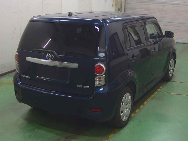 TOYOTA COROLLA RUMION 2010