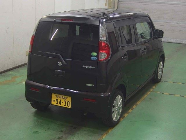 SUZUKI MRWAGON 2013
