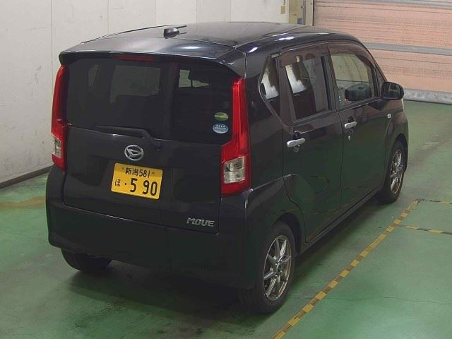 DAIHATSU MOVE 2015