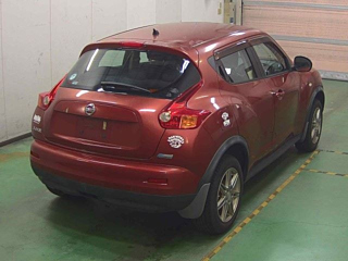 NISSAN JUKE 2010