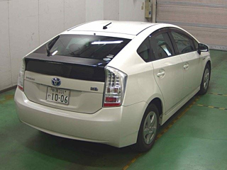 TOYOTA PRIUS 2011