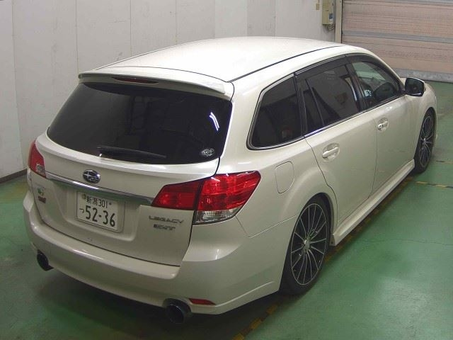 SUBARU LEGACY 2013