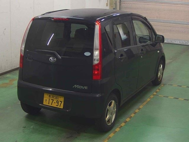 DAIHATSU MOVE 2010
