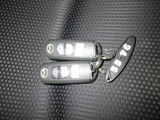 MAZDA AXELA 2012
