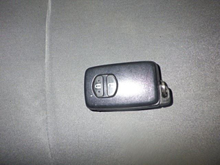 TOYOTA PRIUS ALPHA 2013