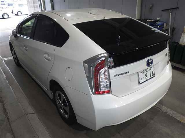 TOYOTA PRIUS 2012