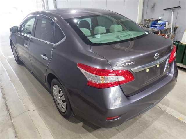 NISSAN SYLPHY 2016