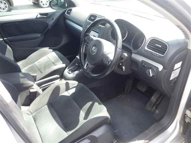 VOLKSWAGEN GOLF 2009