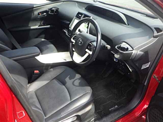TOYOTA PRIUS 2016