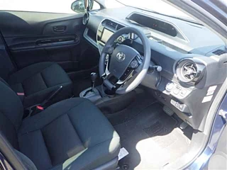 TOYOTA AQUA 2018