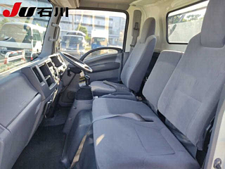 ISUZU ELF 2012