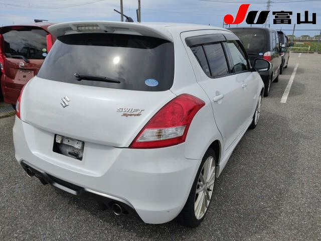 SUZUKI SWIFT 2013