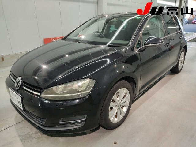VOLKSWAGEN GOLF 2017