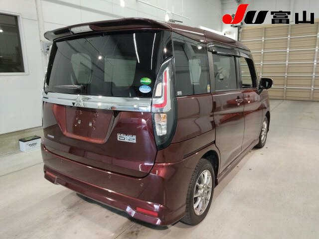 MITSUBISHI DELICA D2 2021