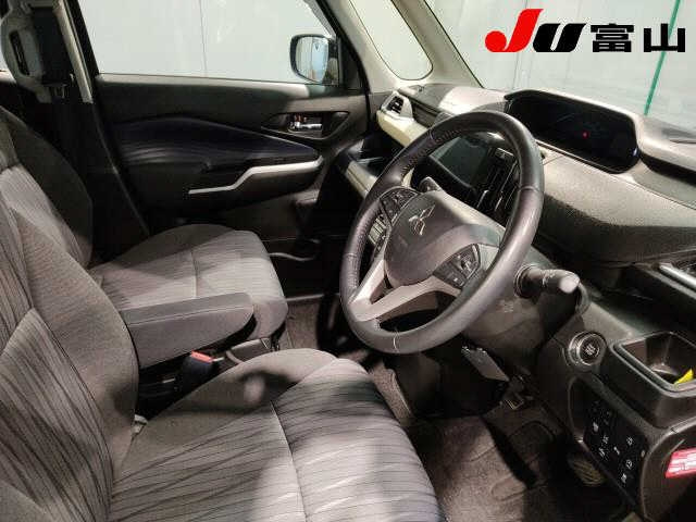 MITSUBISHI DELICA D2 2021