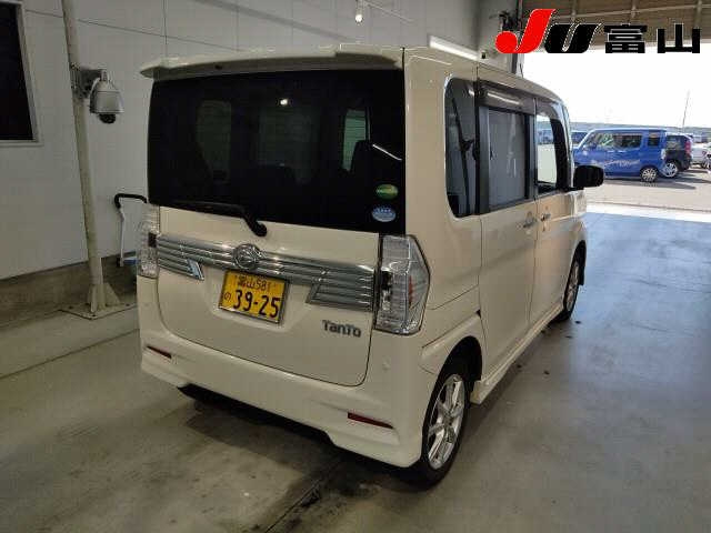 DAIHATSU TANTO 2017