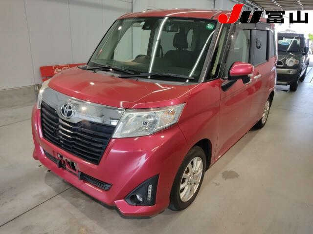 TOYOTA ROOMY 2016