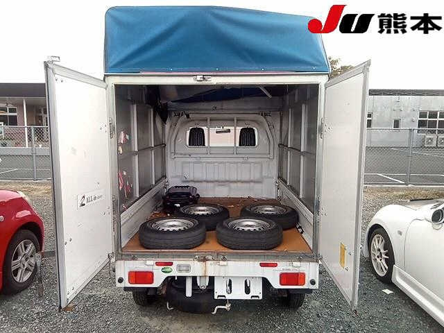 NISSAN CLIPPER TRUCK 2018