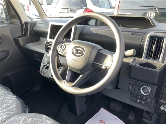 DAIHATSU TANTO 2025