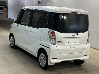 NISSAN DAYZ ROOX 2015