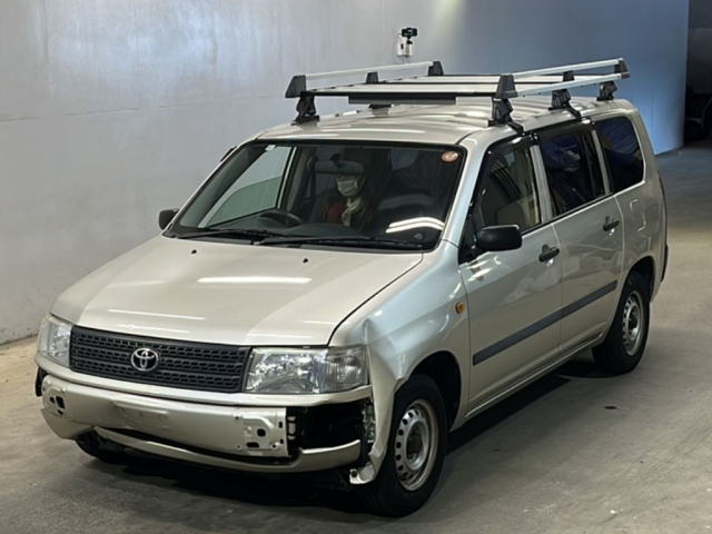 TOYOTA PROBOX 2010