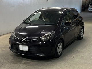 TOYOTA VITZ 2016