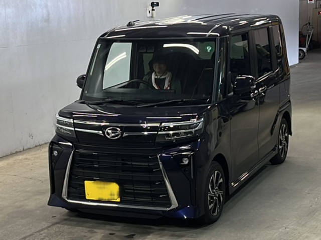 DAIHATSU TANTO 2024