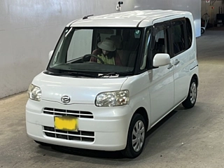 DAIHATSU TANTO 2013