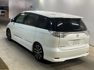 TOYOTA ESTIMA 2012