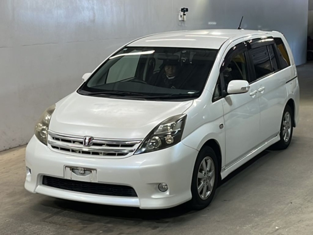 TOYOTA ISIS 2009