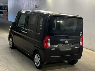 DAIHATSU TANTO 2014