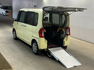DAIHATSU TANTO 2016